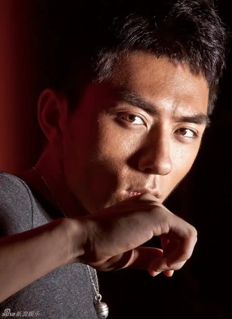 张宁江肌肉性感