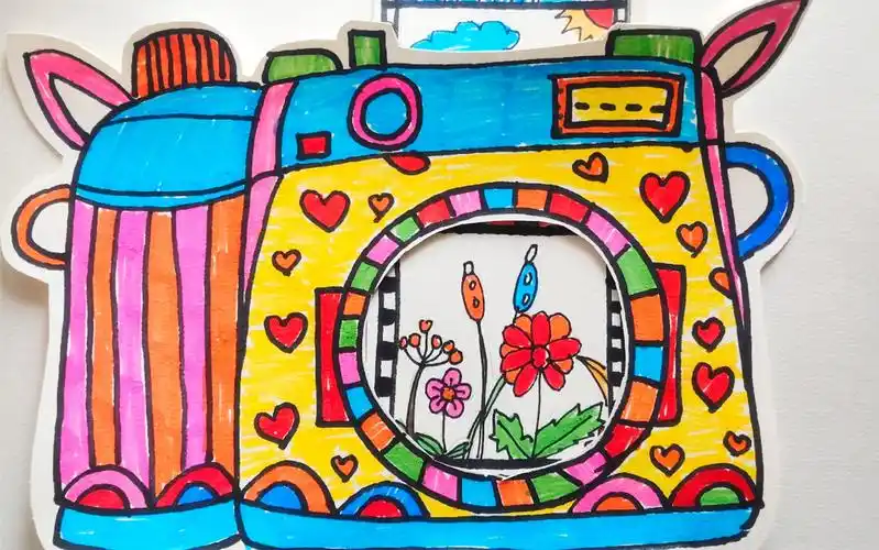 夏加儿艺术第23节艺术练习课堂 有趣的照相机>适龄4-5岁