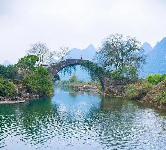 小桥流水人家 走一座桥 看一处风景 一座座古桥就如人间彩虹