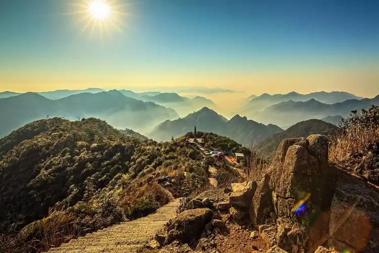 莽山,莽山温泉,高铁3天*4人成团*连住2晚莽山森林温泉酒店*含往返高铁