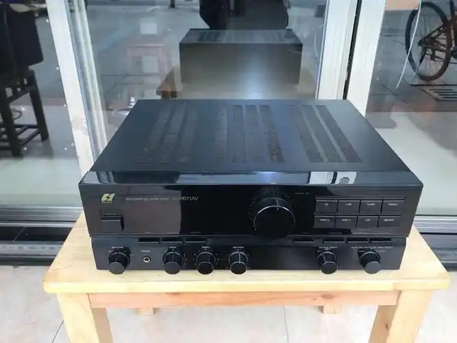 日本山水au-x611av合并功放