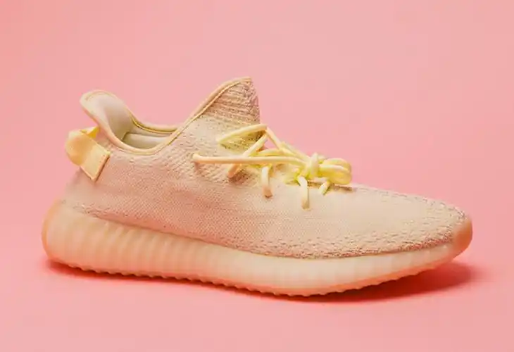 yeezy350v2黄油实物美图欣赏