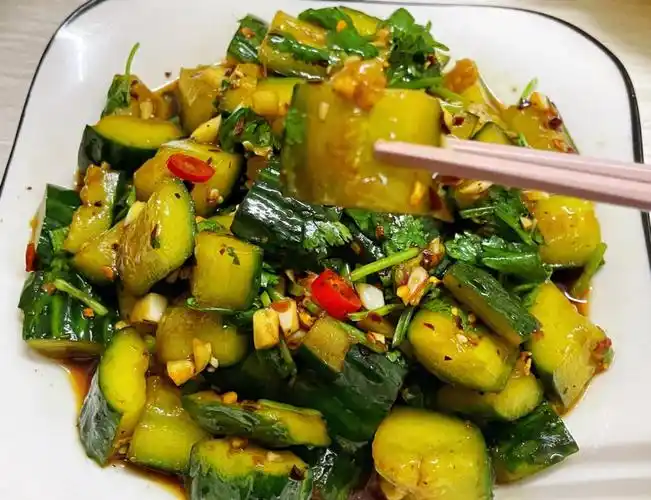 简单下饭菜l 凉拌青瓜l 酸辣可口