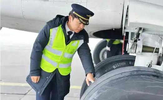 南航新疆分公司飞行部737五分部严管厚爱打造机长摇篮