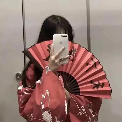 超好看的扇子遮脸女生头像