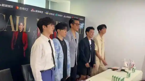 今日扫楼活动,胡兵,苏见信,王耀庆,唐禹哲,魏哲鸣五位哥哥现场学跳