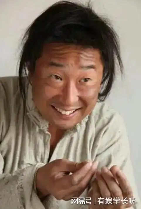 8位长得丑的男星娶的老婆一个比一个漂亮倪大红老婆竟是她