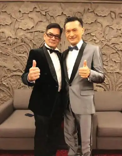 52岁陈锦鸿近照因许文强一战成名当红时为儿子退出娱乐圈