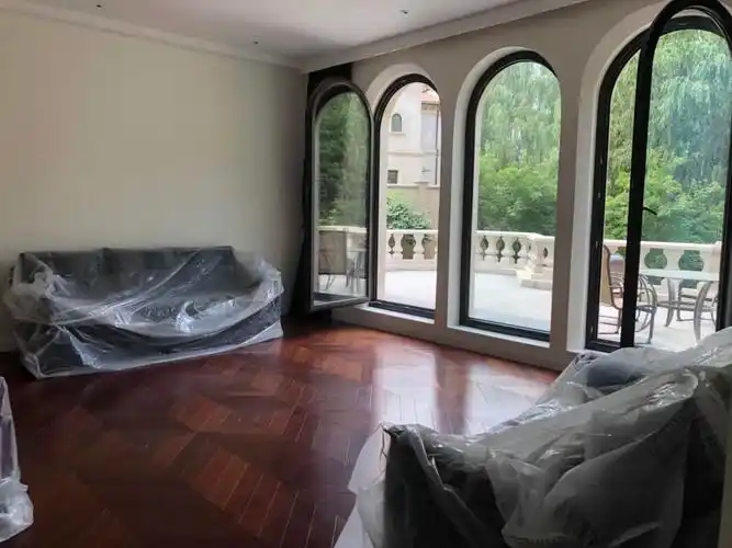 (格拉斯小镇,欧式风情,850平独栋,1000平私家花园临水系)出租