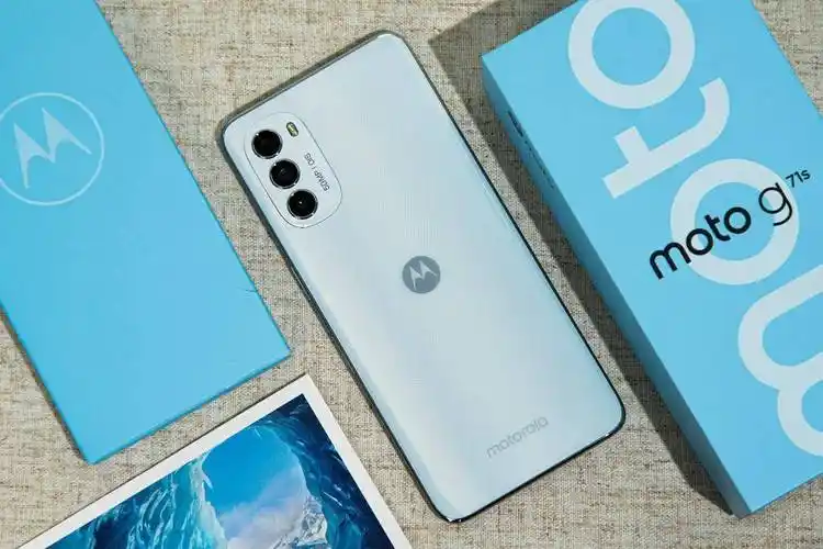 推动5g手机规模化普及联合移动强势来袭motog71s评测