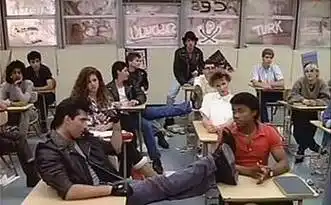 美国公立教育:为了让一个人也不"掉队",干脆大家一起变傻