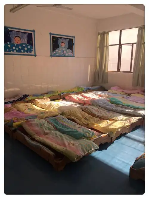 用爱创环境用心做教育——窈川乡中心幼儿园环境创设篇