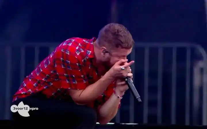 【4k修复】 梦龙乐队《believer》 :-梦龙冷耍魔力红,欧美流行三巨头!