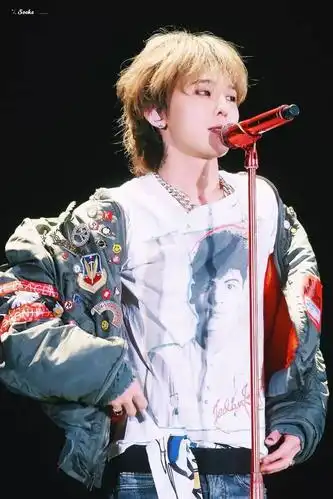 今天,d社用一条以第一人称开篇的新闻报道,把bigbang的gd(权志龙)送上