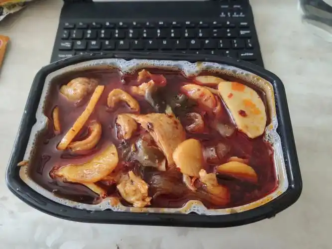 117居家自热小火锅