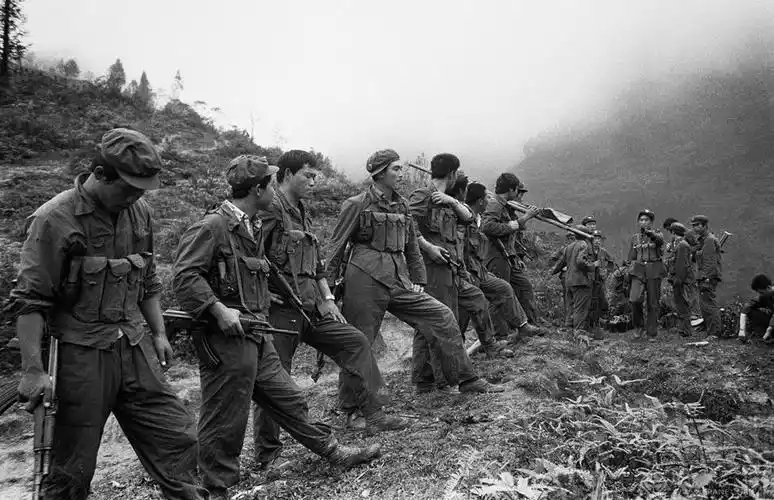 老山战场拍摄的生死瞬间——战地摄影师线云强(四)