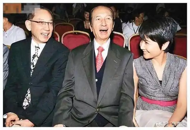 杨其龙,被赌王拆散姻缘,其实不是荒唐只是天生多情罢了|何超琼|杨受成