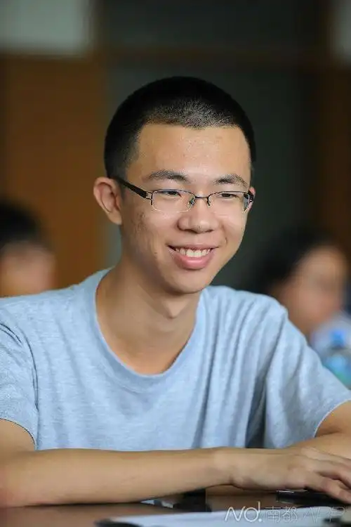 一群清华北大的学霸聊家风:怎样的家庭出状元