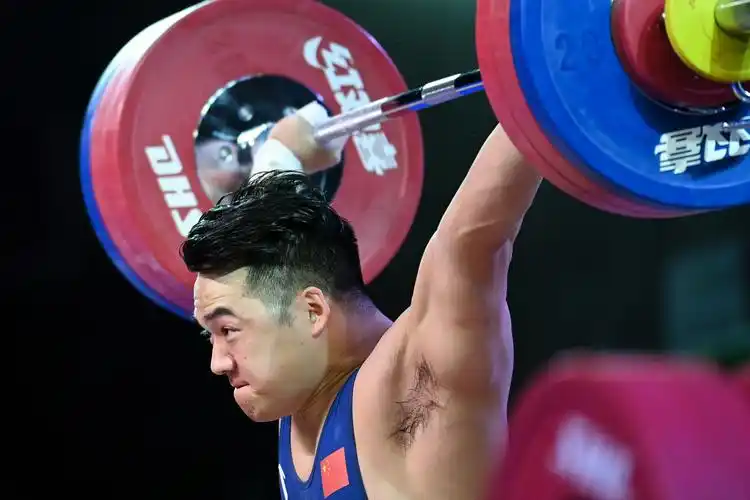 举重男子96公斤级决赛赛况