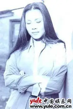 田震_明星档案_写真_图片_资料_照片_中国娱乐网