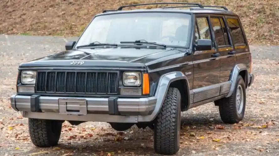 经典老车之1996年jeep切诺基