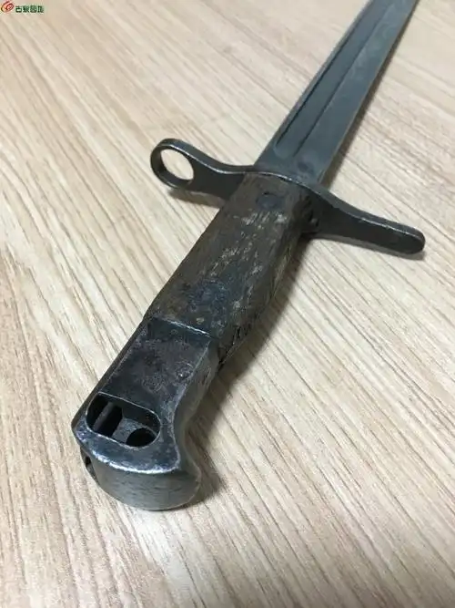 抗战时期刺刀军刺,版别非常少~~~~~~~~~~~