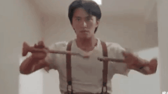 耍双截棍能帅到我的男人只有李小龙了