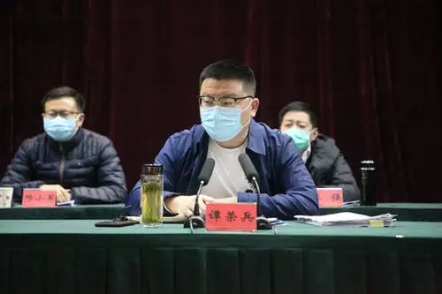 泸州市纳溪区:召开环境空气质量提升攻坚大会