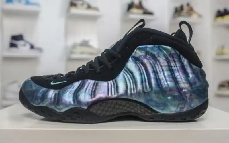 耐克喷泡 nike air foamposite one 炫彩渐变鲍鱼喷球鞋575420-009