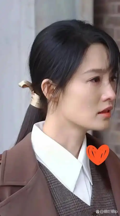 在 90 后女演员中,李沁的哭戏堪称一绝.她的演技逐步成长,有目共睹