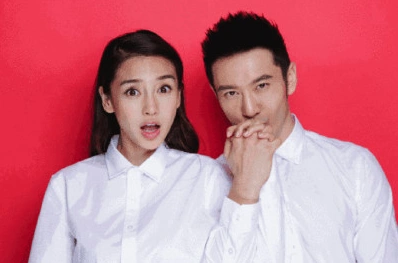 黄晓明baby结婚证件照曝光温馨搞怪是真爱