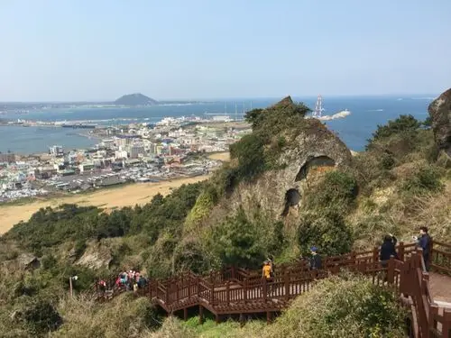济州岛标志性的火山岩