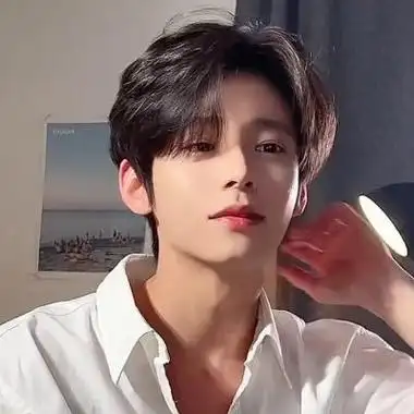 很有浪漫氛围的男生优质帅气头像