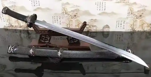 唐朝同样有顶级兵器:圆月弯刀