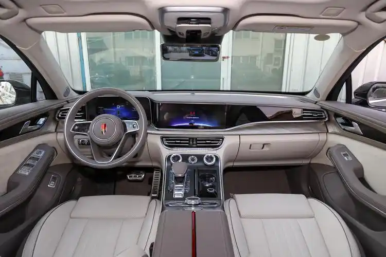 2022款 红旗h9 3.0t 智联旗畅版内饰