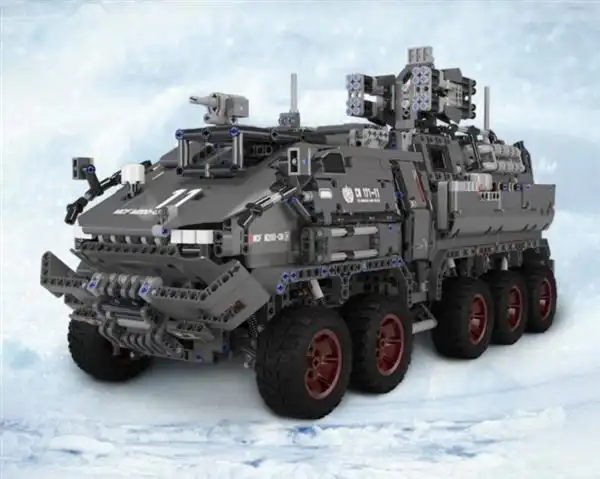 小米有品上架流浪地球cn373运载车:14轮避震 双仿真液压杆