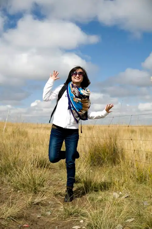 青海湖怎么拍都是美附大量美女帅哥和亲历车祸杯具啦