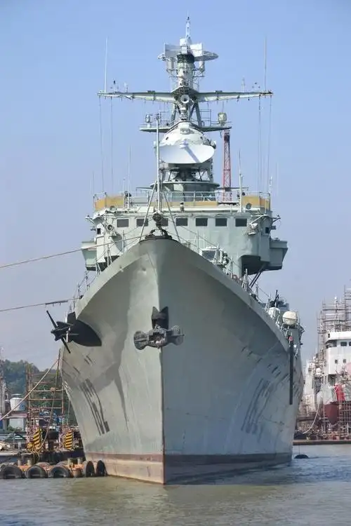 162南宁舰,属国产051型  29/40 隐藏描述