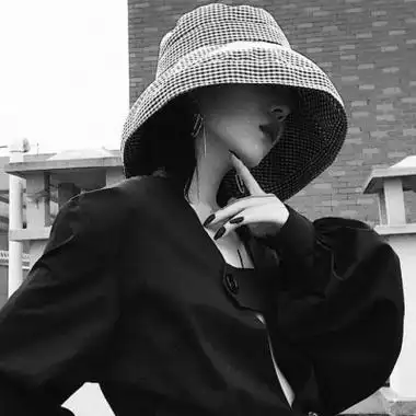 霸气冷艳黑色系女头高清好看的黑白女头高冷霸气图片