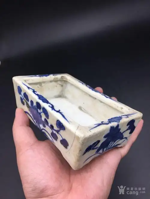 清代青花水仙盆