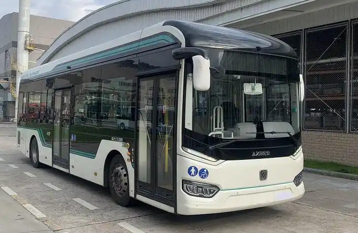 申沃牌swb6109ev13g纯电动低地板城市客车