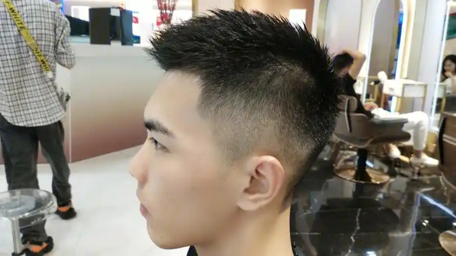 男士短发