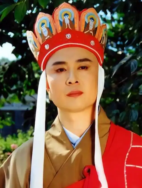 徐少华:因5块钱工资弃演《西游记》,晚年却靠扮演唐僧挣钱!-度小视