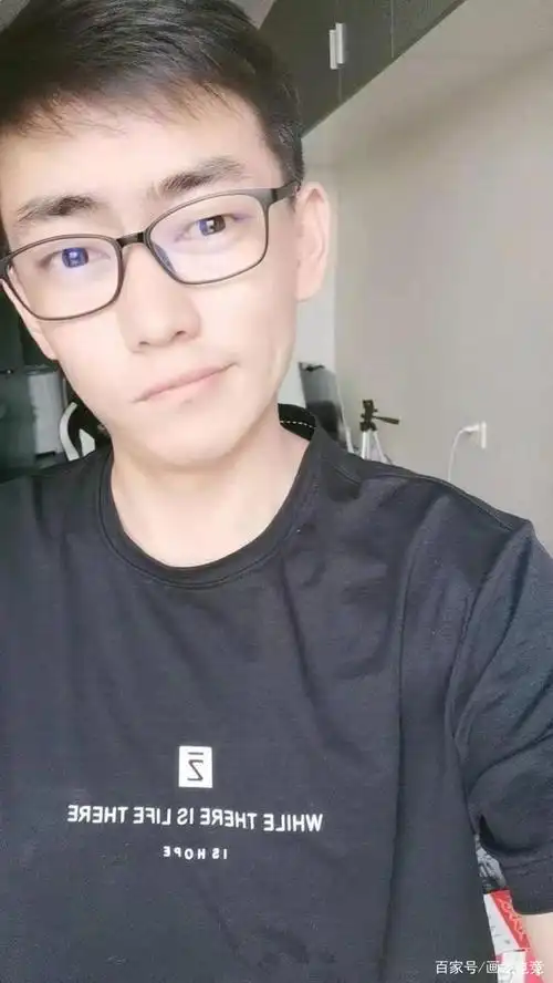 都说网络世界精彩纷呈,这一句话一点也不假,在如今