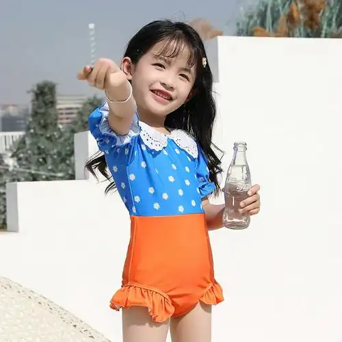 诗文的小店",所属主分类"运动/瑜伽/健身/球迷用品",子分类"儿童泳衣