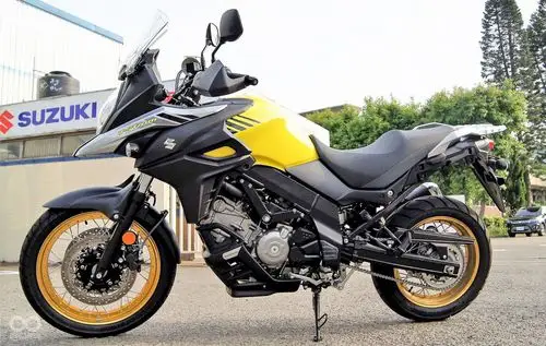 性能级矮子乐街车铃木sv650官宣引进中国这车真香