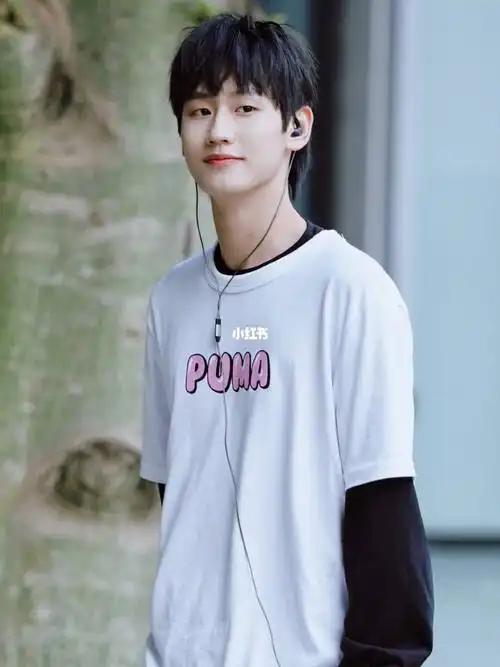 ak刘彰少年感绝了呀