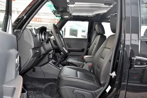 北京bj40座椅空间