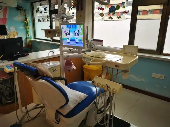 我们早早的布置好了儿童牙科专科诊室,给孩子们一个温馨的就诊环境.