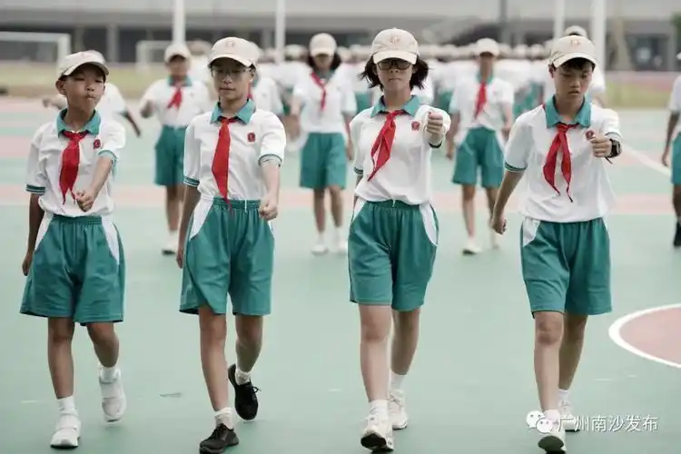 直击军训:这套军体拳太上头了|广州市第二中学|新生军训|学校_网易